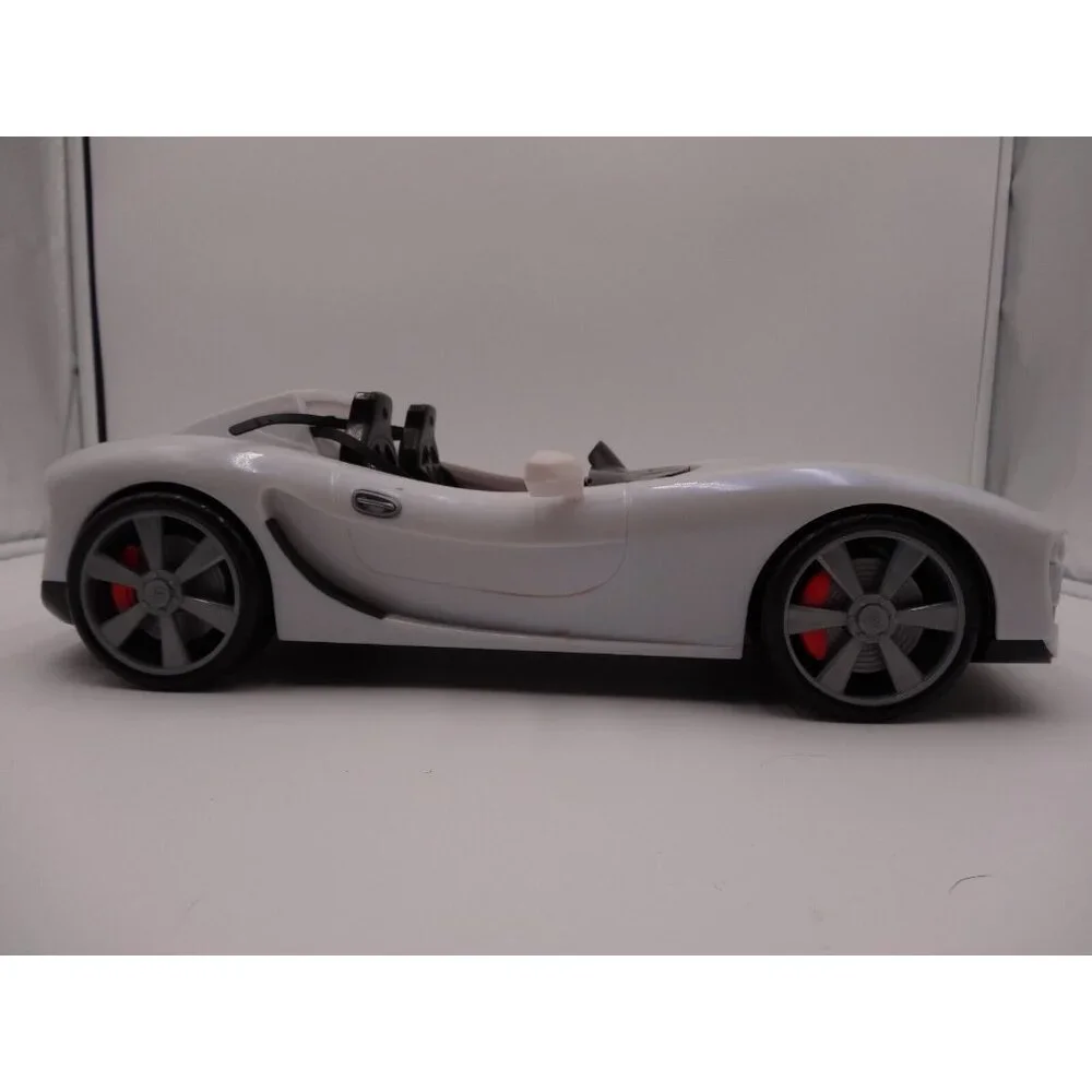 Rainbow High Color Change Car Convertible 8-in-1‎ Light-Up 2 Rainbow Dolls